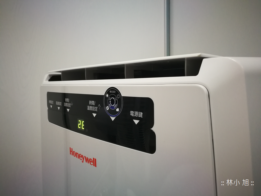 家裡或租屋處不方便裝冷氣嗎？開箱 Honeywell MN12CHESWW 冷暖型移動式空調讓冷氣伴隨您渡過炎熱夏季啊！