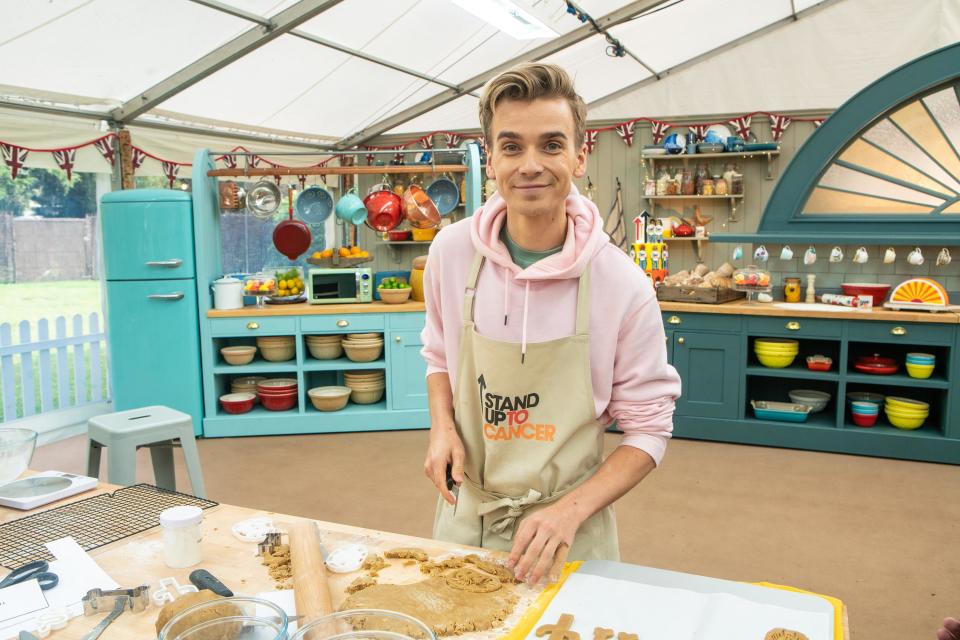 Joe Sugg had a bumpy start on 'The Great Stand Up To Cancer Bake Off.'  (Mark Bourdillon/Channel 4)