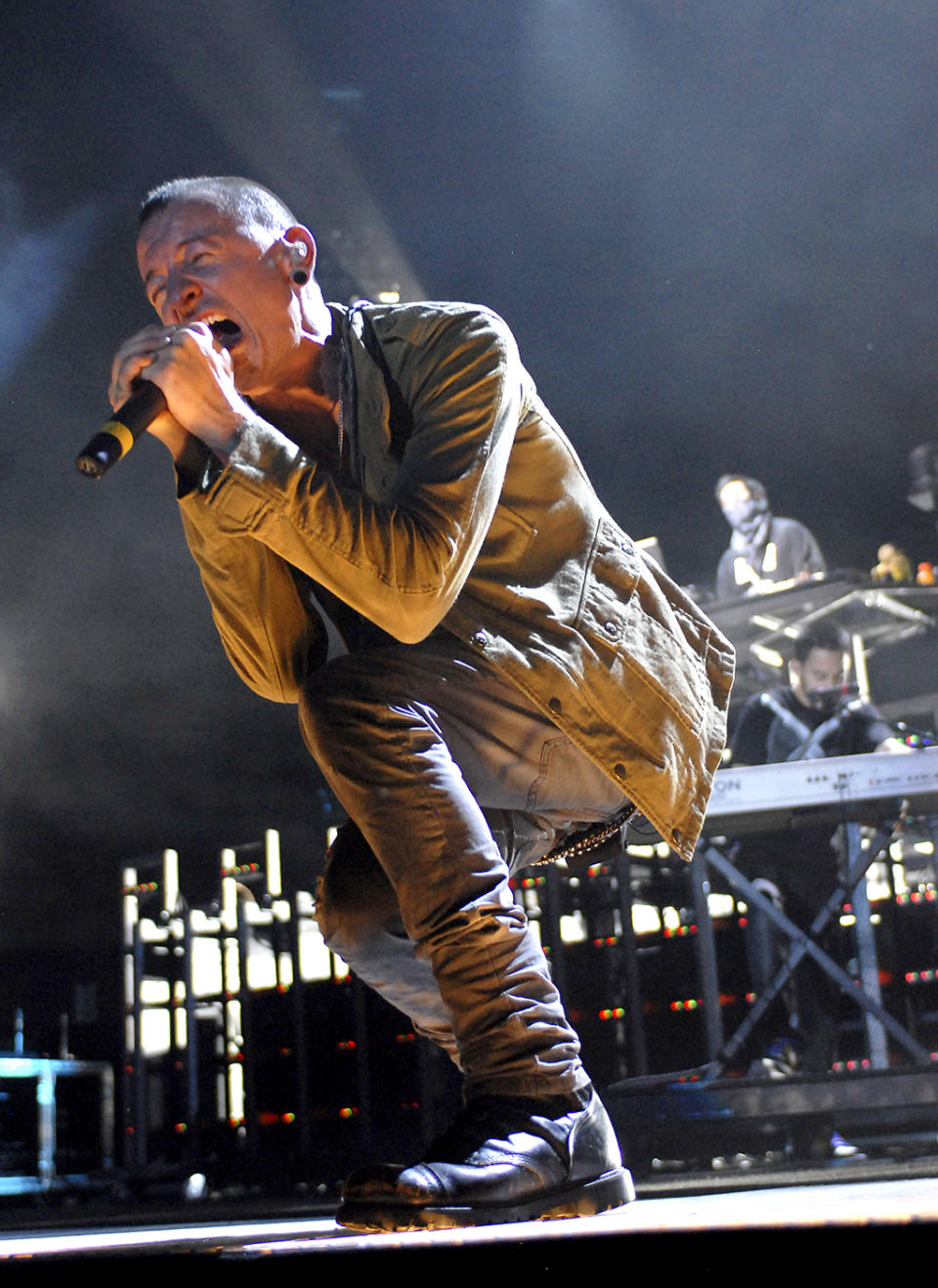 <p>Chester Bennington of Linkin Park performs during the Projekt Revolution Tour at the Sleep Train Ampitheatre on June 27, 2007 in Marysville, California. (Photo: Kevin Mazur/WireImage) </p>