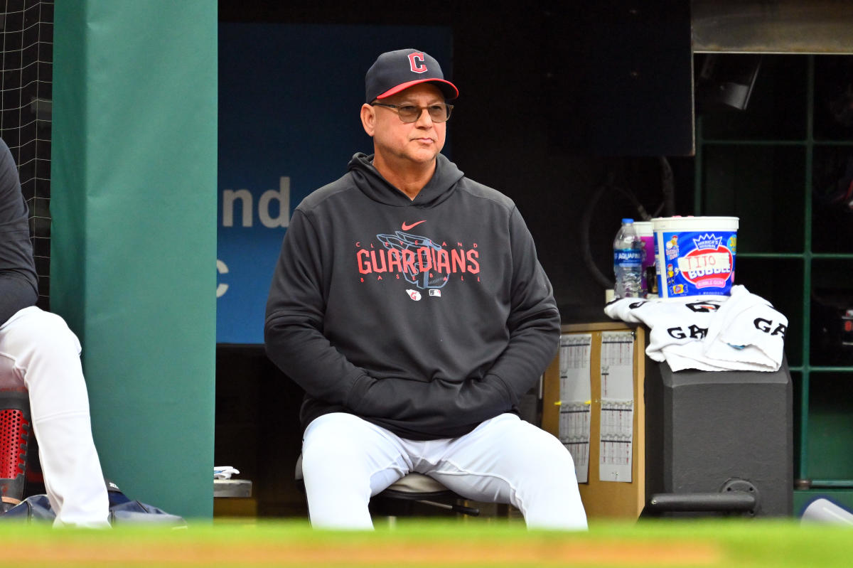 Terry Francona of the Cleveland Guardians stands in the dugout before  News Photo - Getty Images