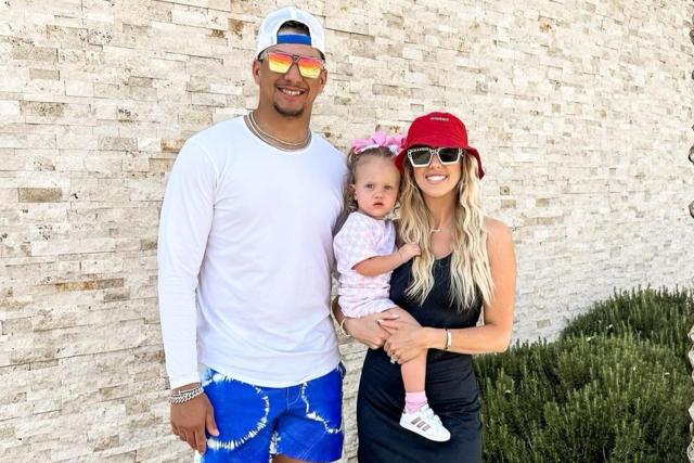 Patrick Mahomes Poses with Daughter Sterling and Baby Bronze: Photo