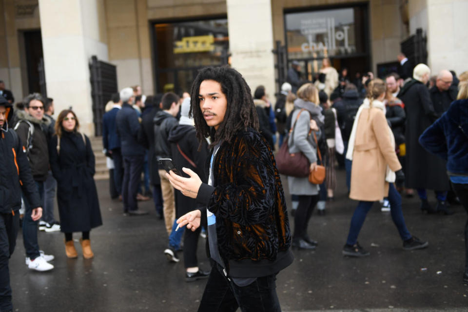 Revue de strass : quand les stars illuminent la fashion week de Paris