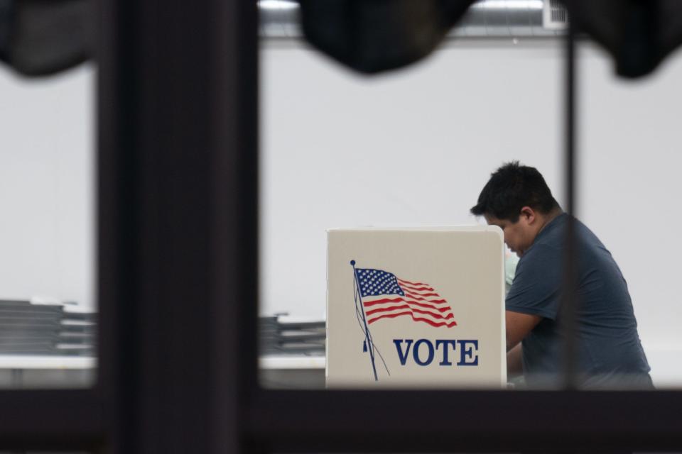 Lawmakers are considering an amendment to a 2021 election law that could resolve a lawsuit challenging the law ahead of the 2024 elections.