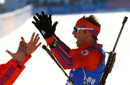 Biathlon - IBU World Championships - Men's 15km Individual - Hochfilzen, Austria - 16/2/17 - Lowell Bailey from the U.S.in action. REUTERS/Leonhard Foeger