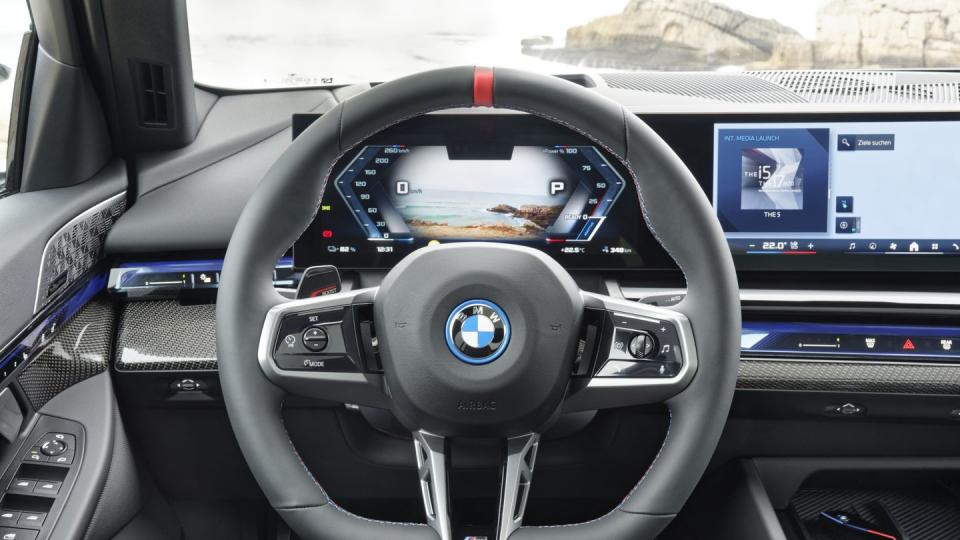 2024 bmw i5