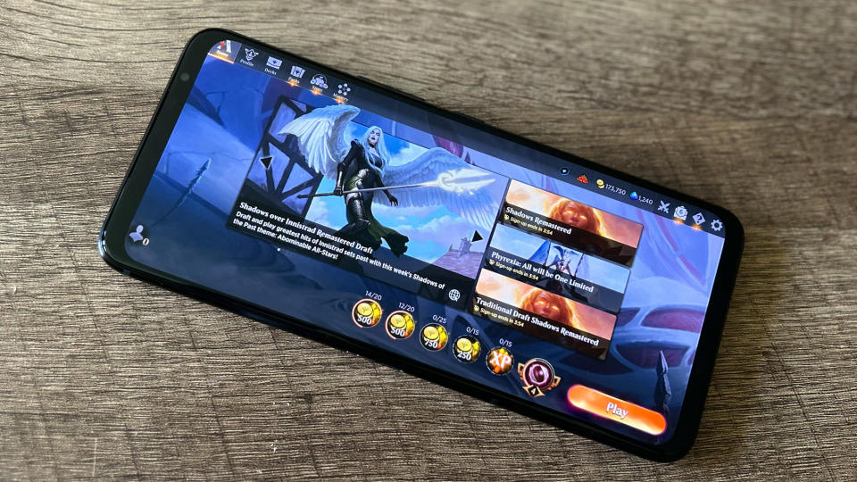 Asus ROG Phone 7 Ultimate playing Magic The Gathering Arena