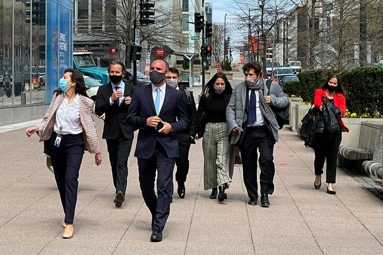 Martín Guzmán, al llegar a la sede del FMI en Washington.