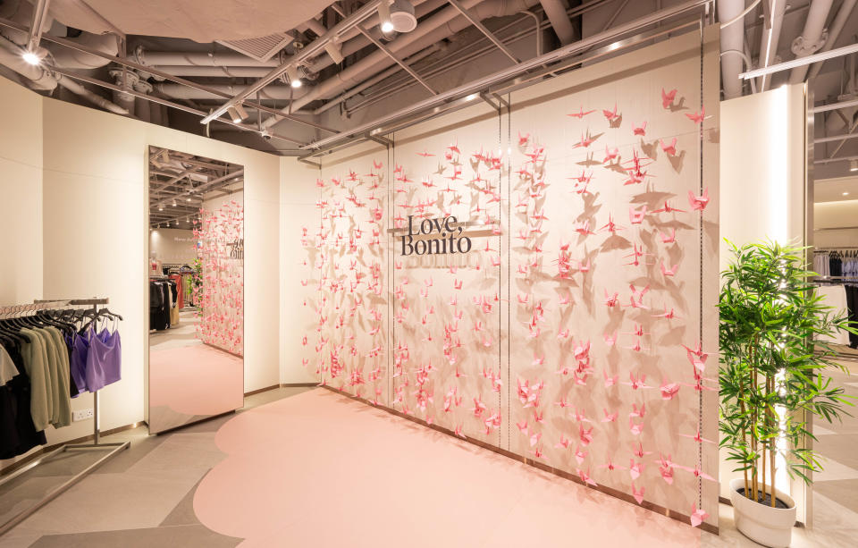 Love, Bonito香港首間旗艦店進駐中環！佔地逾2000呎大賣新加坡人氣小資女裝