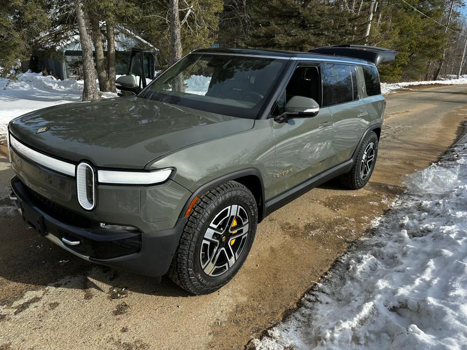 An image of Chase Merrill's brand-new Rivian R1S on a driveway the day it was delivered.