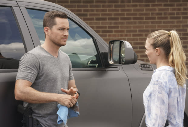 Jesse Lee Soffer and Tracy Spiridakos in Chicago P.D.