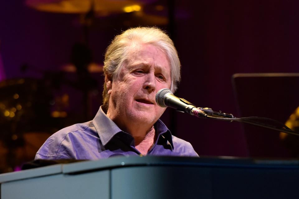 Brian Wilson performs at the Rosemont Theatre on Friday, Oct 6, 2017, in Rosemont, Ill. (Photo by Rob Grabowski/Invision/AP) ORG XMIT: ILRG101