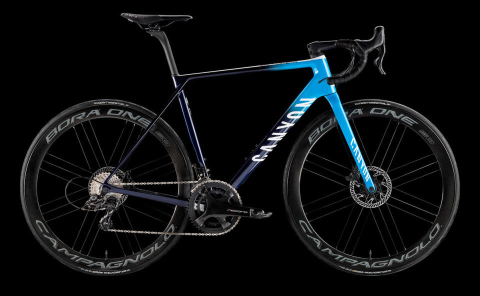 Ultimate CF SLX Disc 9.0 Movistar