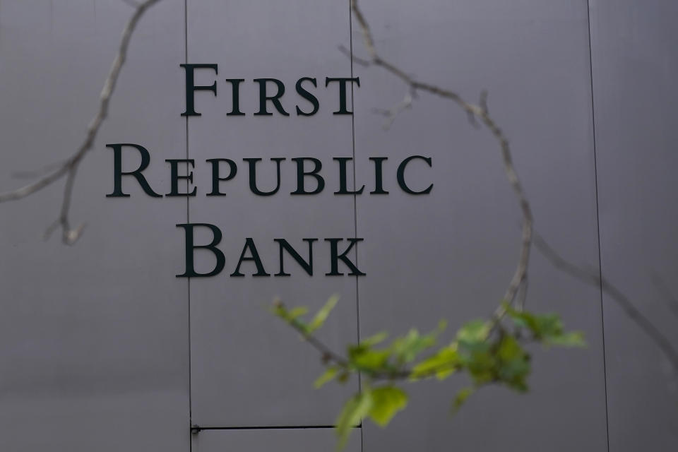 Banks wait on US to decide fate of First Republic - Yahoo Finance