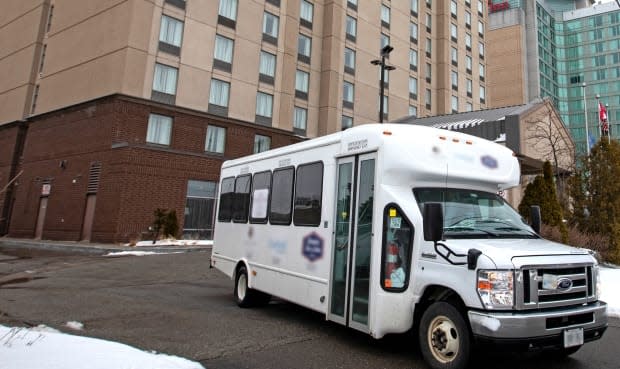 Desharnais says he grew concerned about checking in to his quarantine hotel after taking the hotel shuttle bus from the airport. This photo does not depict the shuttle bus that Desharnais took.