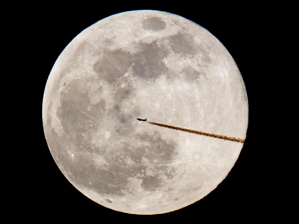 Super snow moon: pictures of 2019's largest full moon around the world