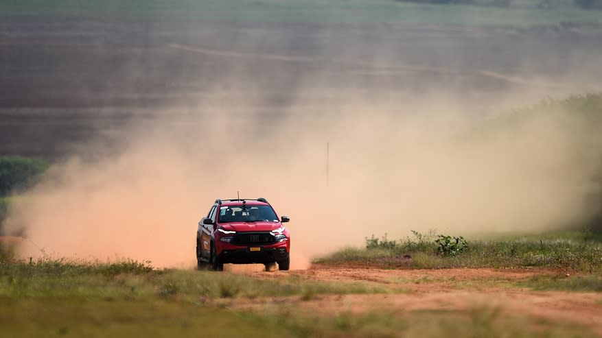 Pirelli Scorpion para uso on y off road. Foto Duda Bairros.