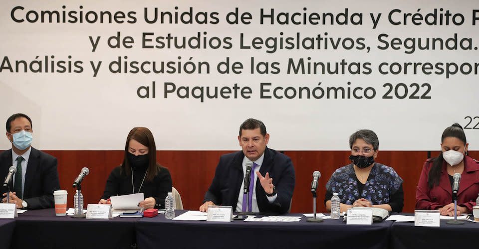 Comisiones del Senado aceleran aprobación de paquete fiscal de 2022; pasa al Pleno