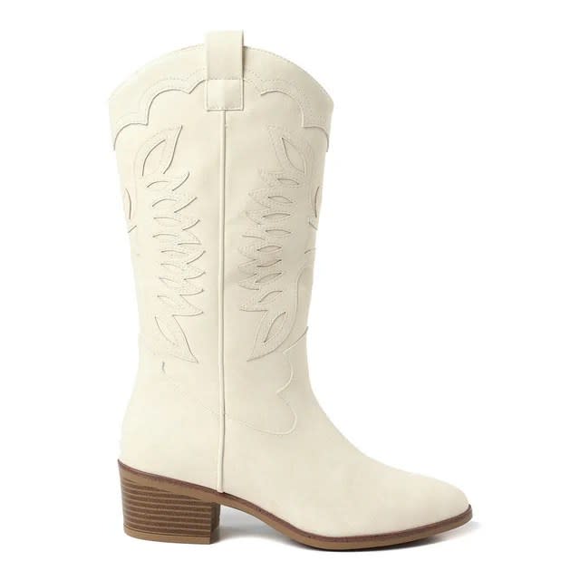 The Pioneer Woman Is Jumping on the Cowboycore Trend With These $10 Cowboy Boots at Walmart