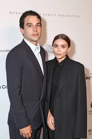 Matt Winkelmeyer/Getty Ashley Olsen and husband Louis Eisen at YES 20th Anniversary Gala in September 2021