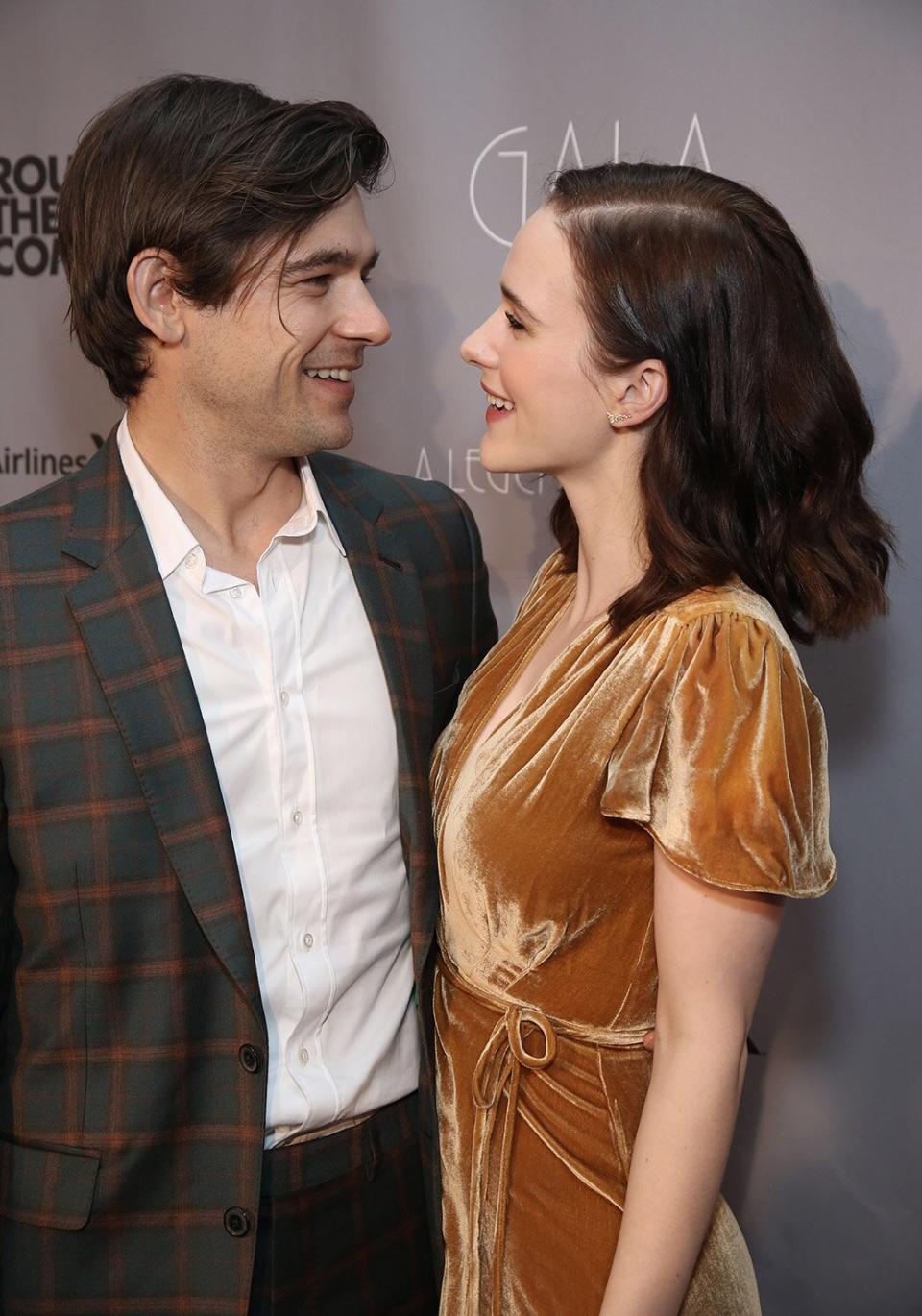 NEW YORK, NY - FEBRUARY 26: Jason Ralph and Rachel Brosnahan attends the Roundabout Theatre Company's 2018 Gala "A Legendary Night" on February 26, 2018 at the The Ziegfeld Ballroom in New York City. (Photo by Walter McBride/WireImage)