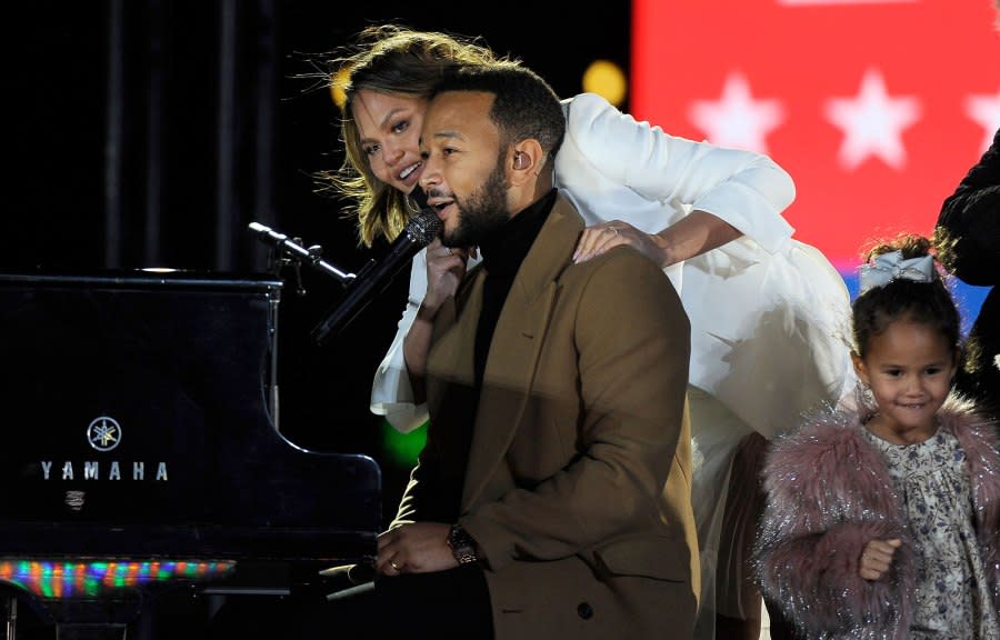 Chrissy Teigen Makes 1st Public Appearance Since Losing Son Jack as She Supports John Legend at Joe Biden Rally Luna