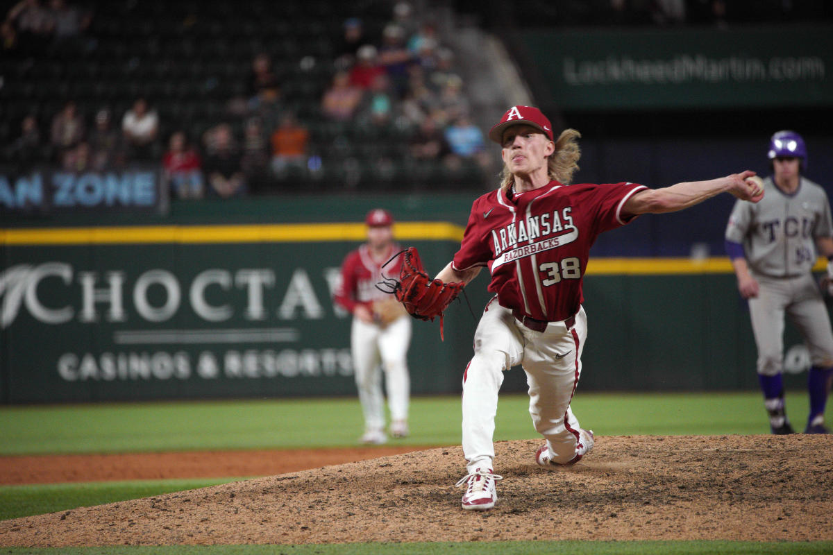 Arkansas Razorbacks left fielder Jared Wegner questionable for