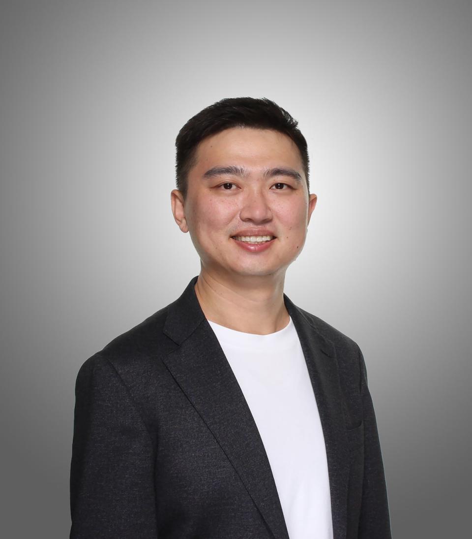 Jay Shen CEO of Transreport (Jay Shen)