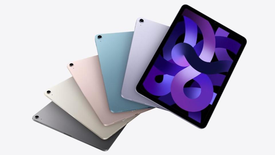 蘋果明年第一季將發表2款全新iPad Air，其中一款的螢幕將達到歷代最大12.9吋。（示意圖／翻攝自蘋果官網）