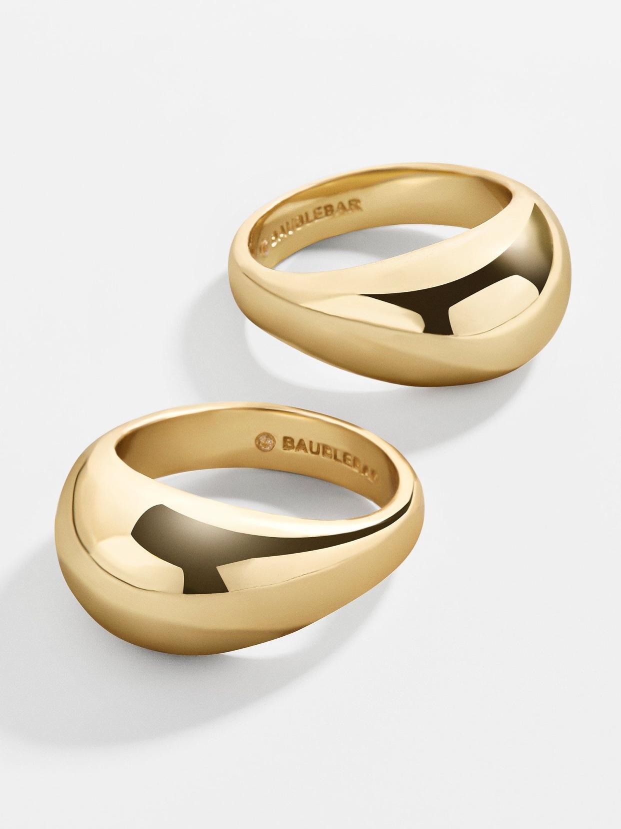 <p><a href="https://go.redirectingat.com?id=74968X1596630&url=https%3A%2F%2Fwww.baublebar.com%2Fproducts%2Fmaro-ring-set&sref=https%3A%2F%2Fwww.harpersbazaar.com%2Ffashion%2Ftrends%2Fa61476919%2F4th-of-july-fashion-sales%2F" rel="nofollow noopener" target="_blank" data-ylk="slk:Shop Now;elm:context_link;itc:0;sec:content-canvas" class="link rapid-noclick-resp">Shop Now</a></p><p>Bubble Ring Set</p><p>baublebar.com</p><p>$30.00</p>