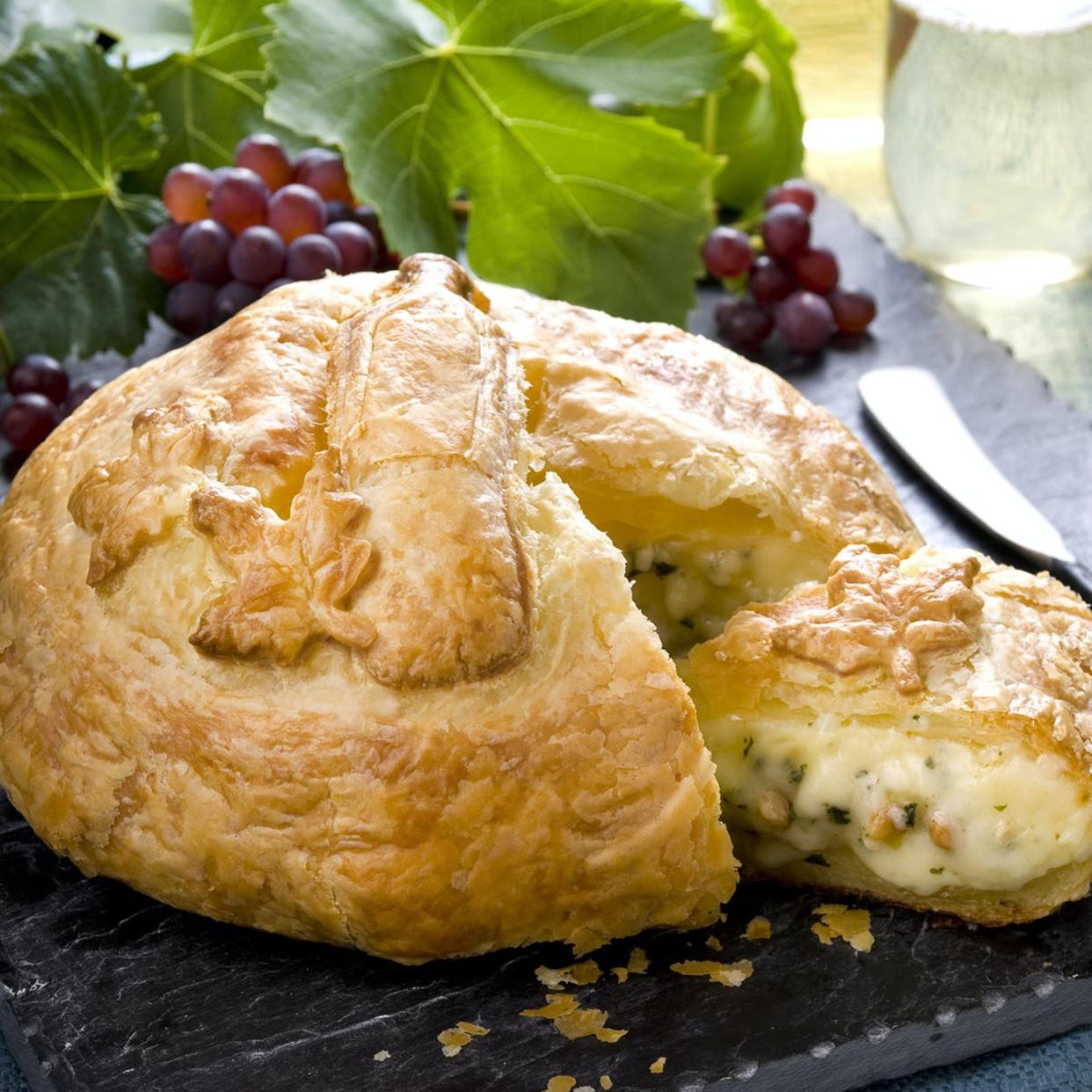 <p><a href="https://go.redirectingat.com?id=74968X1596630&url=https%3A%2F%2Fwww.goldbelly.com%2Felegant-brie%2Fwine-bottle-baked-brie&sref=https%3A%2F%2Fwww.esquire.com%2Flifestyle%2Fg12788830%2Fgifts-for-wine-lovers%2F" rel="nofollow noopener" target="_blank" data-ylk="slk:Shop Now;elm:context_link;itc:0;sec:content-canvas" class="link rapid-noclick-resp">Shop Now</a></p><p>Wine Bottle Baked Brie</p><p>goldbelly.com</p><p>$69.95</p>