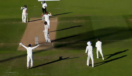 Cricket - England v India - Fourth Test - Ageas Bowl, West End, Britain - September 1, 2018 India's Ishant Sharma celebrates taking the wicket of England's Jos Buttler Action Images via Reuters/Paul Childs