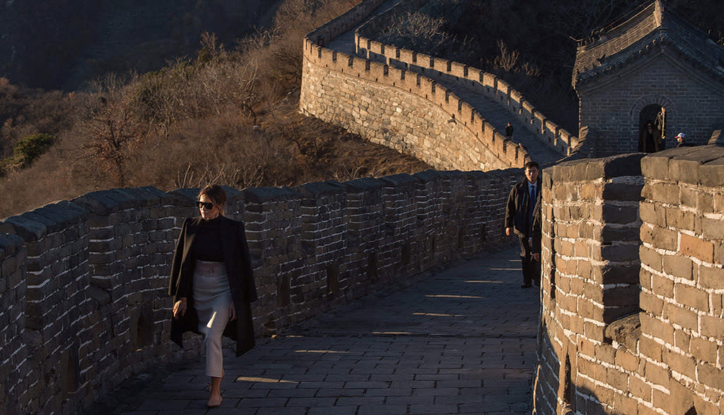 Melania Trump walks on the Great Wall of China. (Photo: Nicolas Asfouri/AFP/Getty Images)