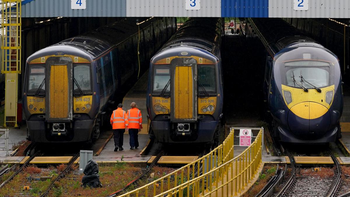 How will this week’s rail strikes affect each train operator?