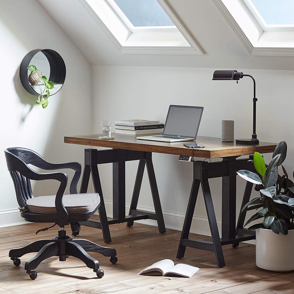 The Best Desks for Small Spaces