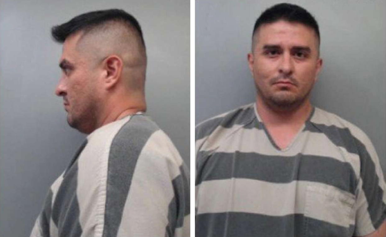 THM01. Laredo (United States), 16/09/2018.- A handout photo made available by the Webb County Sheriff's Office on 16 September 2018 shows US Customs and Border Patrol agent Juan David Ortiz after his arrest on murder charges in Laredo, Texas, USA, 15 September 2018. According to reports, Ortiz was arrested and faces murder and other charges for killing four women over a two week period beginning 03 September in what Webb County District Attorney Isidro Alaniz has termed serial killings. A fifth victim escaped from Ortiz and alerted law enforcement leading to his arrest. (Estados Unidos) EFE/EPA/WEBB COUNTY SHERIFF'S OFFICE / HANDOUT HANDOUT BEST QUALITY AVAILABLE HANDOUT EDITORIAL USE ONLY/NO SALES