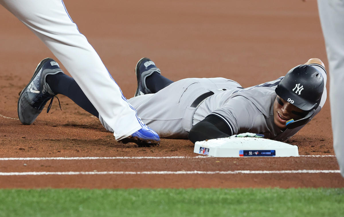 Cutest thing ever': Boy's base-stealing effort at Astros game