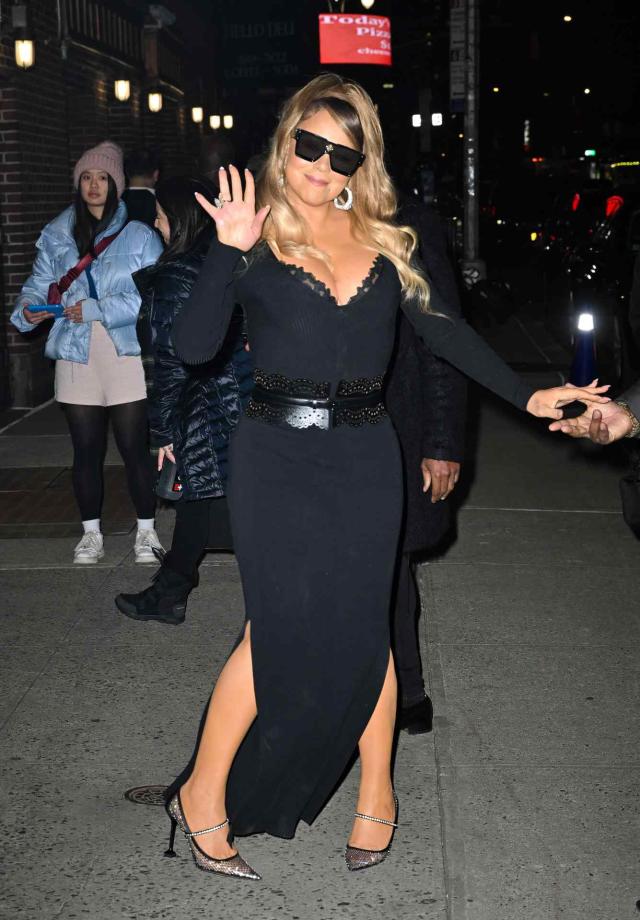 Photo of Mariah CAREY; Mariah Carey, wearing sunglasses, arrives at a  News Photo - Getty Images