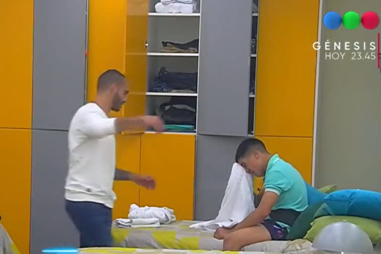 Thiago Medina se emocionó al contarle su historia de vida a sus compañeros en Gran Hermano