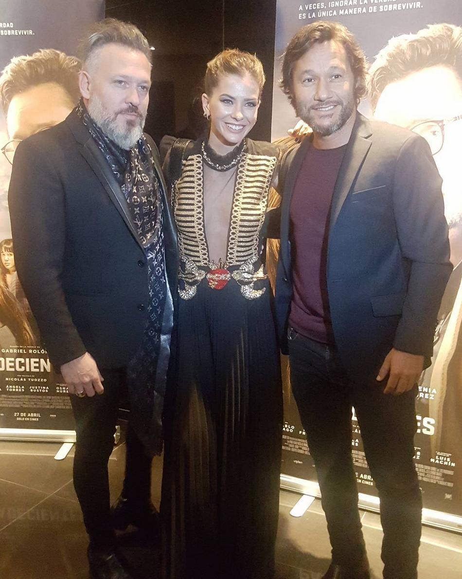 <p>El director y productor, Diego Kolankowsky, y el famoso cantante, Diego Torres, también dieron el presente en el estreno. – Foto: <em><a rel="nofollow noopener" href="https://www.instagram.com/lospadecientes/" target="_blank" data-ylk="slk:Instagram/lospadecientes/;elm:context_link;itc:0;sec:content-canvas" class="link ">Instagram/lospadecientes/</a></em> </p>