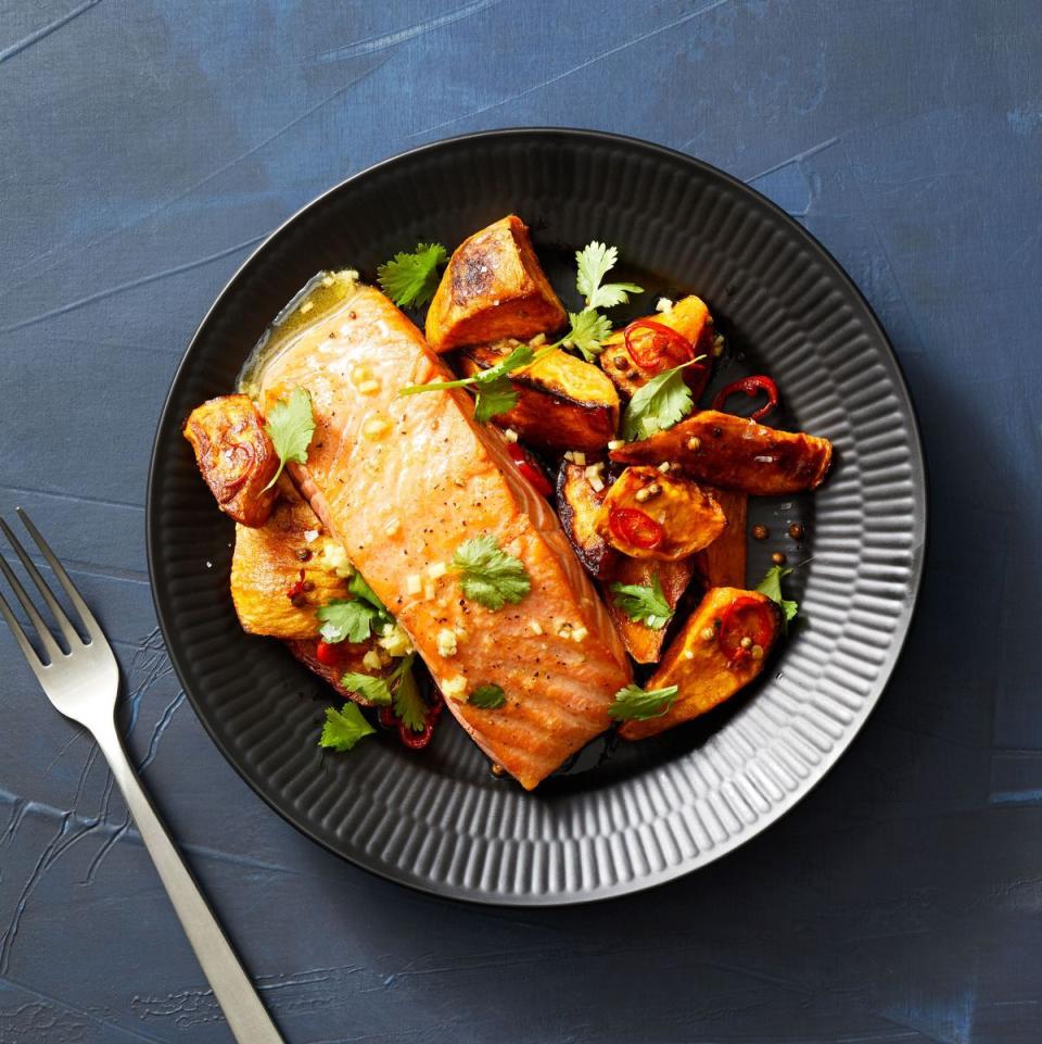 seared salmon with spiced sweet potatoes