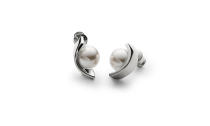 <p>Agnethe pearl silver tone stud earrings, $50, <a rel="nofollow noopener" href="http://www.skagen.com/us/en/women/jewelry/earrings/agnethe-pearl-silver-tone-stud-earrings-pdpskj0736p.html?referer=productlisting" target="_blank" data-ylk="slk:skagen.com;elm:context_link;itc:0;sec:content-canvas" class="link ">skagen.com</a> </p>