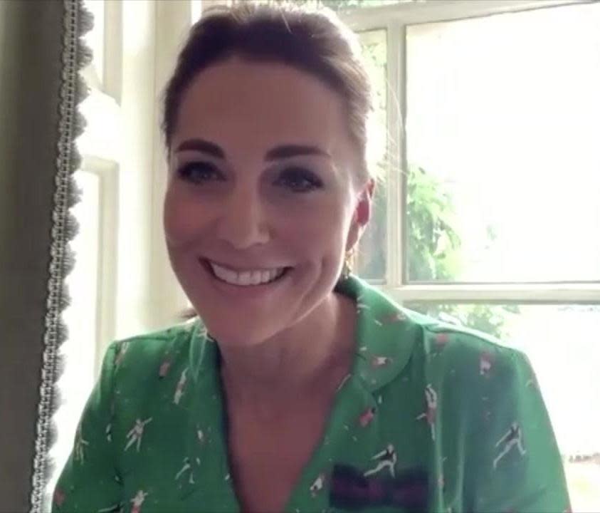 The Duchess of Cambridge is a famous tennis fan ()