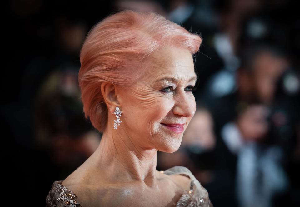 Helen Mirren trägt die Trendfarbe dieses Sommers (Bild: Getty Images)