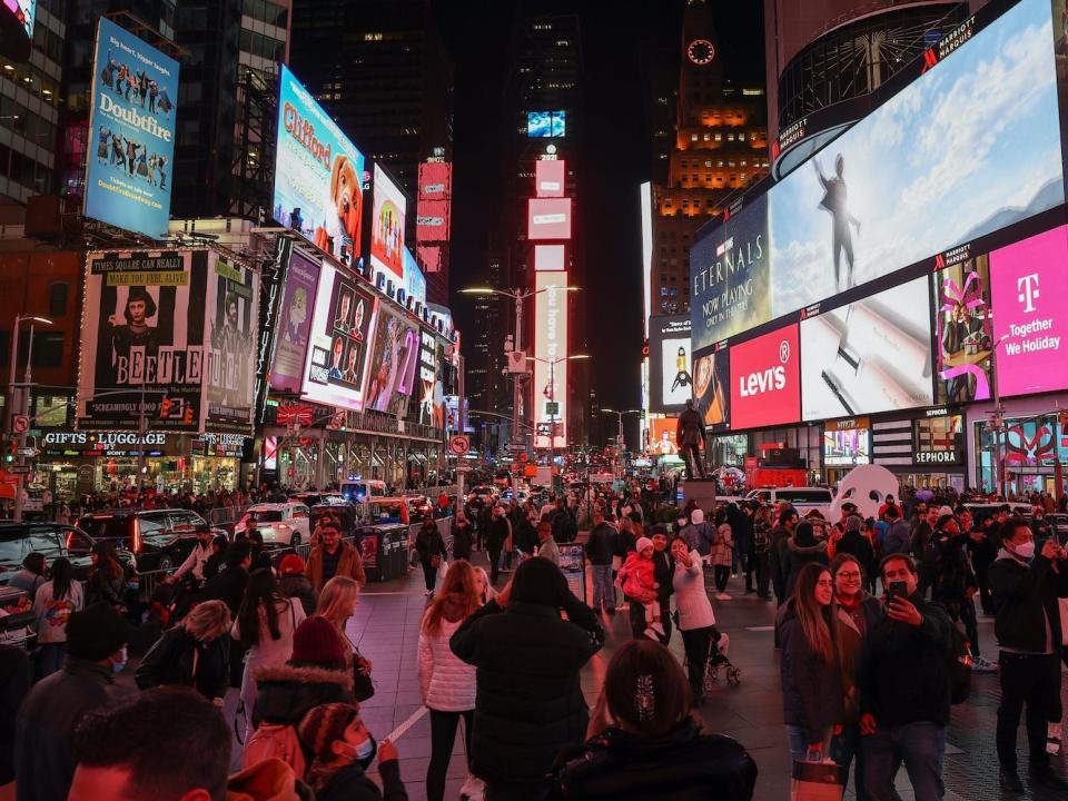 Crowds at Times Square in NYC.