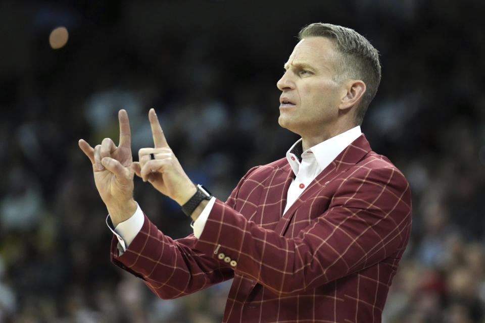 Alabama head coach Nate Oats reacts during the first half of a second-round college basketball game against Grand Canyon in the NCAA Tournament in Spokane, Wash., Sunday, March 24, 2024. (AP Photo/Ted S. Warren)