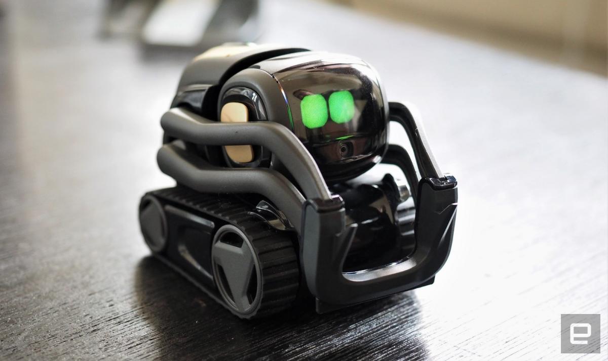 Anki's Vector robot brings us one step closer to 'Star Wars' Droids