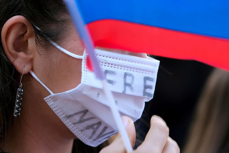 FILE PHOTO: Protesters march in Hollywood during a demonstration in support of Russian opposition politician Alexei Navalny