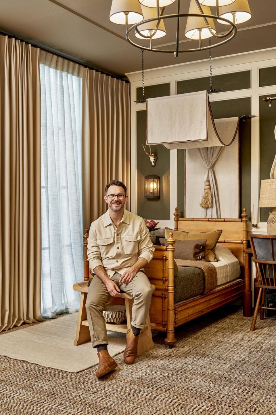 Earthen tones and nubby textures soothe the savage beasts lucky enough to sleep in a safari-inspired twin-bed suite befitting a flat in Bloomsbury as styled by Christian Bense