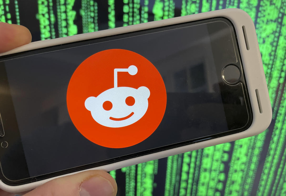 Why thousands of Reddit communities are going dark