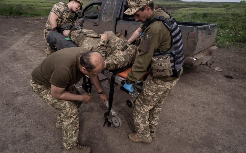 Wounded soldiers evacuated from battlefield arrive in Bakhmut District - Anadolu/Anadolu Agency